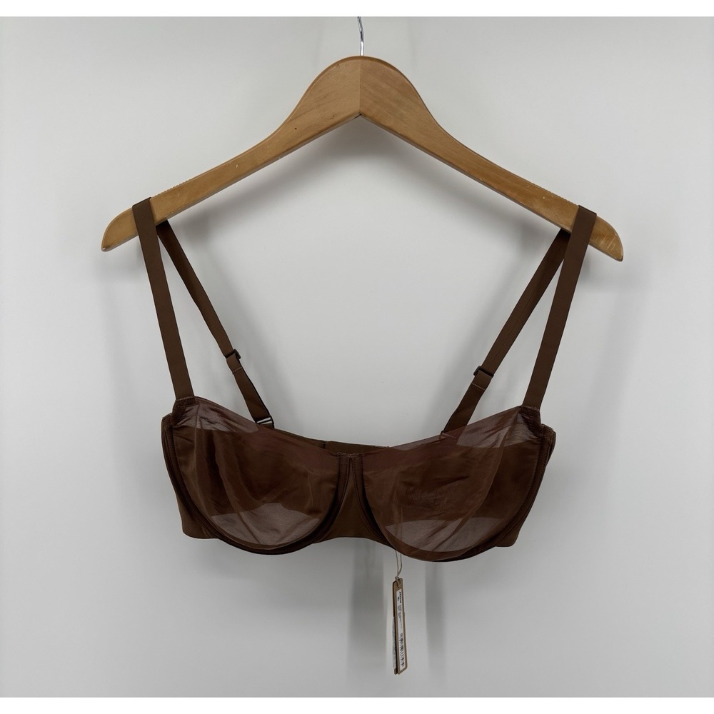 NWT SKIMS No Show Molded Unlined Balconette Bra in Jasper Sz 36DD